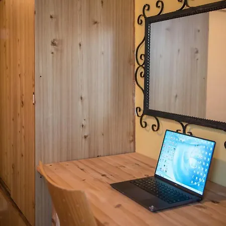 Orsiida Sea View Apartment Agria